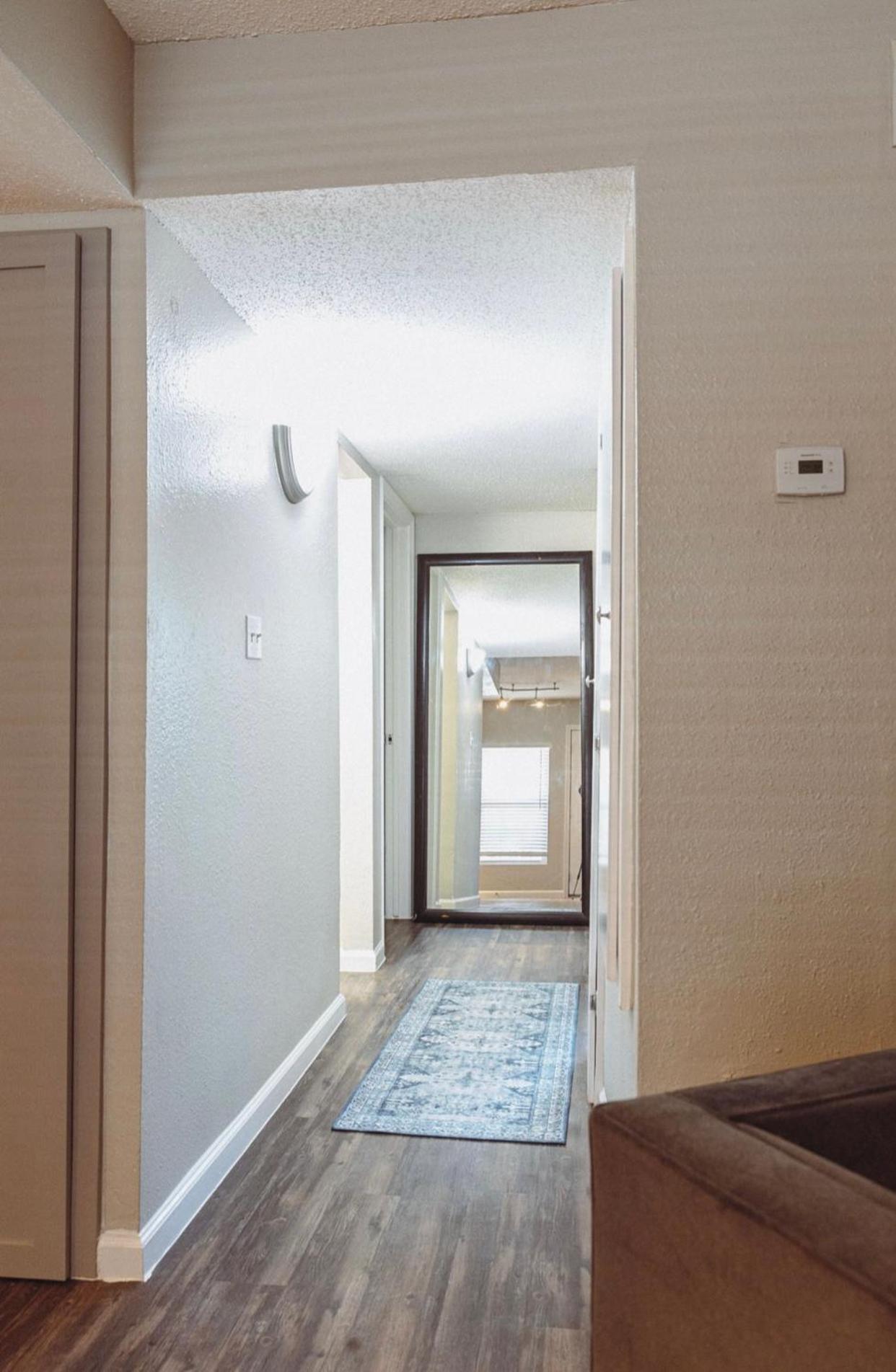 Premium Styled 2 Bedroom Apt In The Heart Of The Heights Хюстън Екстериор снимка